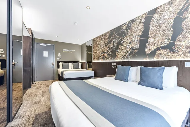 غرفة قياسية بسريرين مزدوجين، Heeton Concept Hotel - Luma Hammersmith 7/10