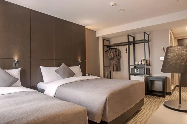 غرفة عائلية بسريرين منفصلين، Hotel Foret Premier Nampo 1/6