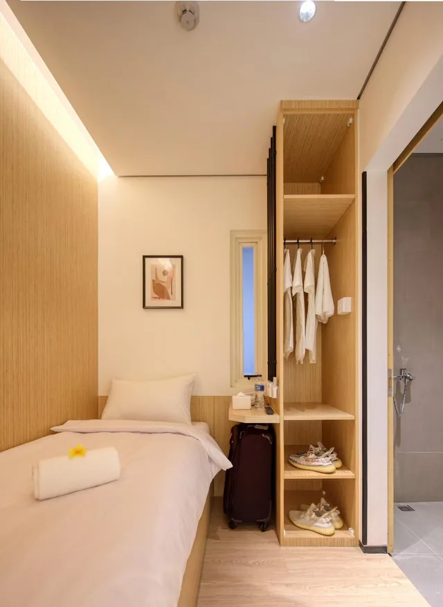 Smart, Single، Cool Living Jakarta 2/2
