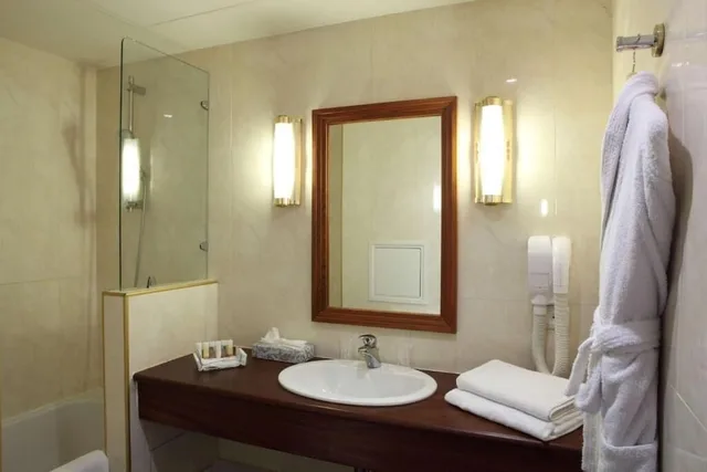 غرفة مفردة، Amiral Hotel 6/6
