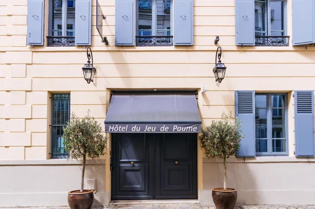 غرفة غراند بسرير كينج، Hotel Du Jeu De Paume 1/1