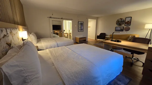 استوديو بسريرين كوين، Hampton Inn Suites By Hilton Miami Brickell Downtown 1/5