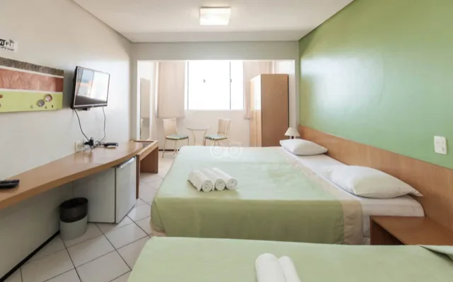 غرفة عائلية بسرير مزدوج وسريرين منفصلين، BOREAS APART HOTEL 4/8