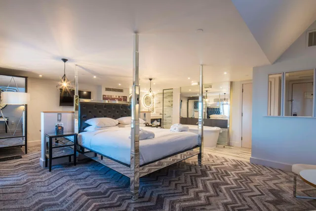 Loft, Suite، Doubletree By Hilton Bristol South Cadbury House 2/5