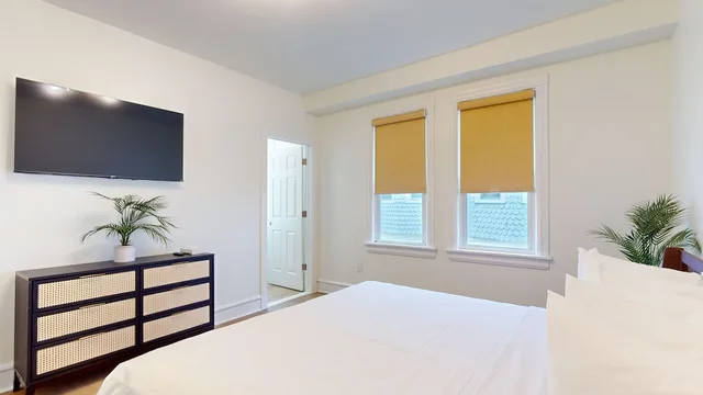 غرفة قياسية بسرير كينج، Ocean Breeze Hotel 3/5