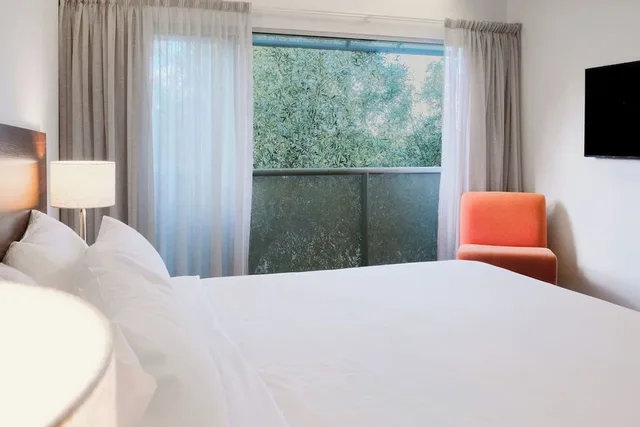غرفة قياسية بسرير كينج، The Mantra Hobart Airport Hotel 4/7