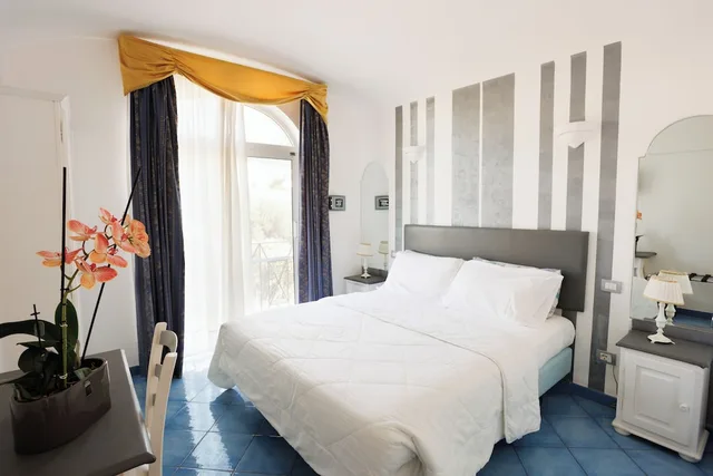 غرفة كومفورت بسرير مزدوج، Bussola Di Hermes Hotel 5/10