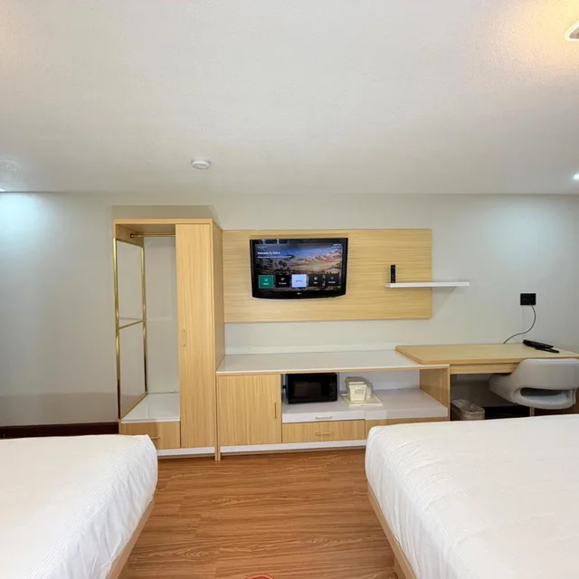 جناح بسرير كوين، Wyndham Garden Salina Conference Center 2/6