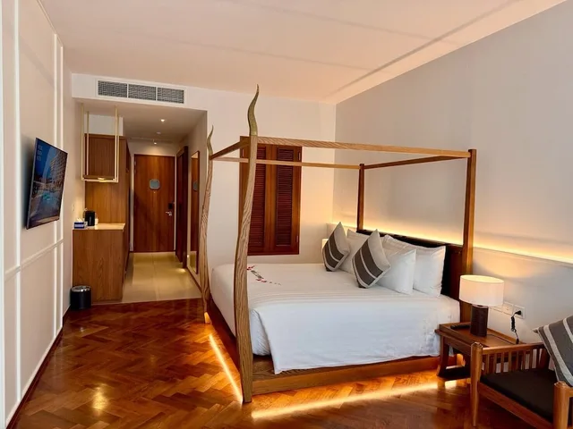 غرفة سوبيريور بسرير كينج بإطلالة على الحديقة، PATONG BEACH HOTEL 1/10