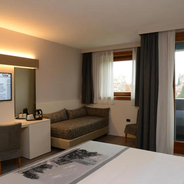 غرفة بسرير مزدوج، Albergo Roma, Bw Signature Collection 7/10