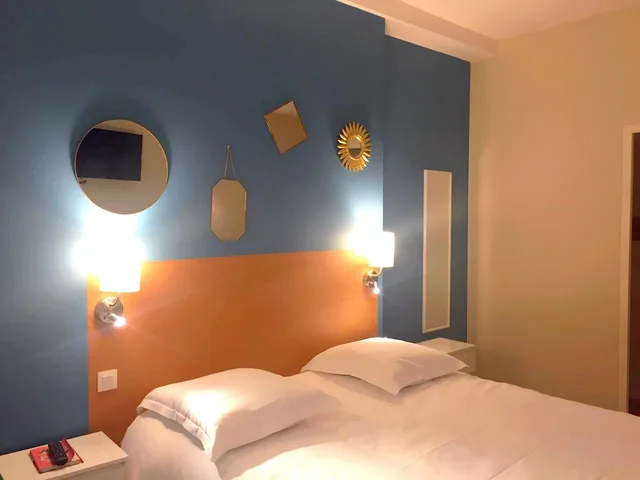 غرفة كلاسيكية بسرير كوين وسريرين منفصلين، Le Clocher de Rodez Ex Quality Hotel Le Clocher de Rodez 6/10