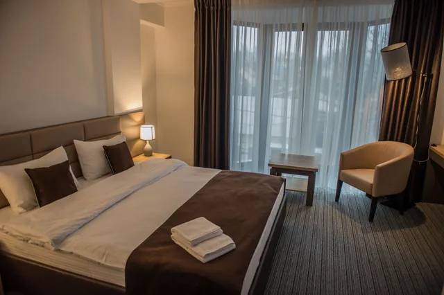 غرفة قياسية بسرير كينج، Bernardazzi Grand Hotel 1/5
