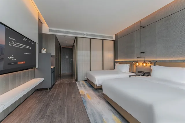 غرفة بسرير كينج لذوي الإعاقة، Wyndham Grand Yichang Riverside 3/6