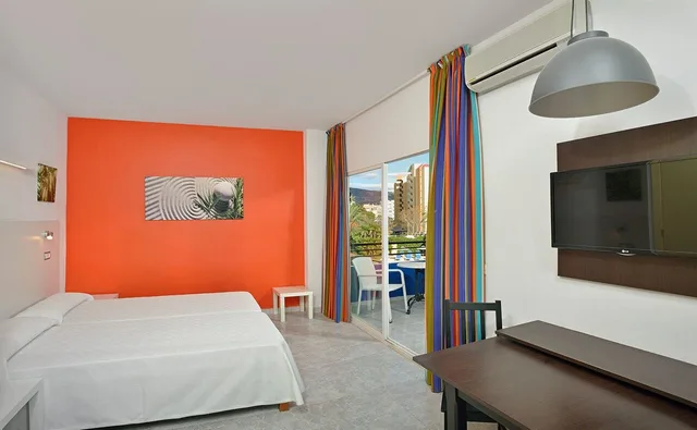 Premium, Studio, Twin Beds, Sun Room، Sol Lunamar Palmanova Apartamentos - Adults Only 1/3