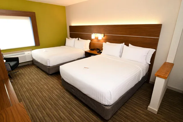 جناح بسريرين، Holiday Inn Express Hotel And Suites Port Clinton Catawba Island 4/10