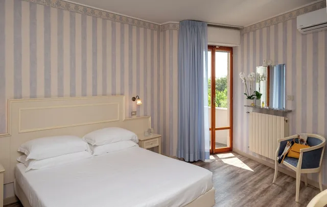 غرفة بسرير مزدوج أو سريرين منفصلين، Hotel Riviera 6/8