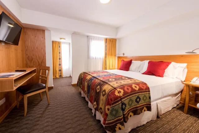 Standard, Twin Beds, Mirador del Lago Hotel 1/4