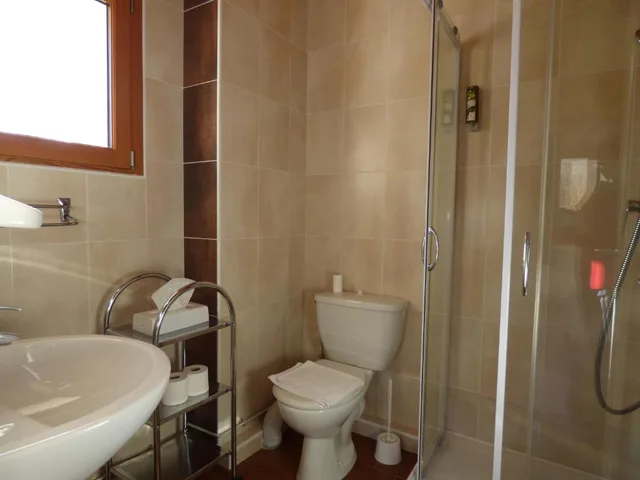 غرفة اقتصادية بسرير مزدوج، LOGIS HÔTEL LA CREMAILLÈRE 3/3