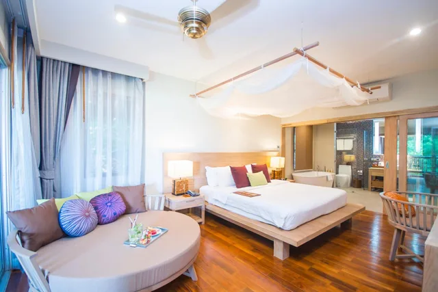 Grand, Ocean, Chalet, Suite، Pakasai Resort 1/10