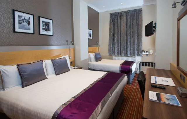 Standard, Multiple Beds, Annex، Best Western Victoria Palace 1/4
