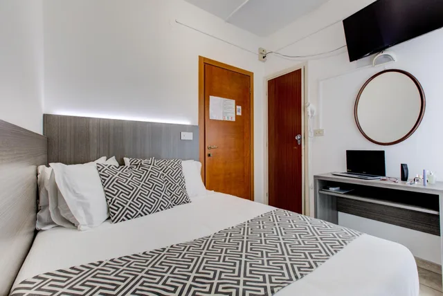 Economy, French Bed، Grazia Hotel 1/9