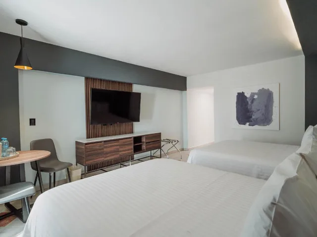 جناح جونيور، HS Hotsson Smart Acapulco 9/10