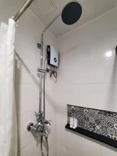 غرفة سوبيريور، Leez Inn Makati 2/2