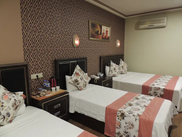 غرفة قياسية ثلاثية، Adana Saraya Hotel 2/8