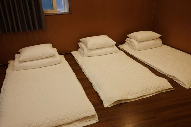 غرفة عائلية، Soo Song Guest House 2/2