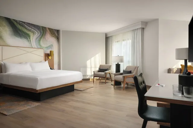 استوديو بسرير كينج مع أريكة، Fort Collins Marriott 2/6