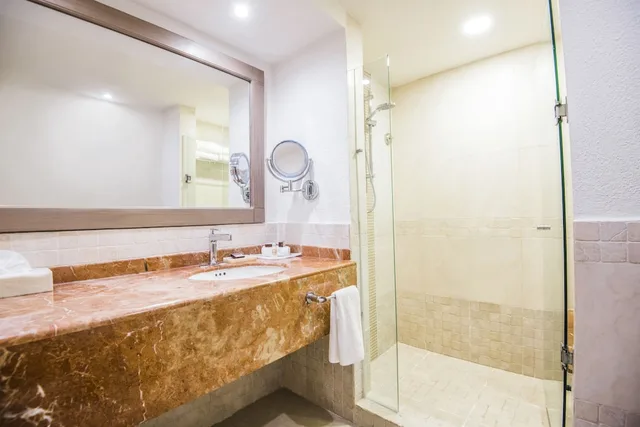 Junior Suite, 2 Double Beds, Beach Front، Sunscape Cancun - All-Inclusive Resort 3/3