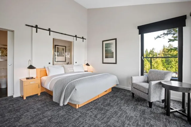 1 Bedroom, Rainforest, Lodge, Suite، Black Rock Ocean Front Resort 3/7