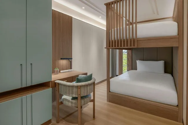 Family Suite, Twin Beds, King Bed, Bunk Bed, Bay View, Balcony، JW Marriott Goa Vagator 2/4
