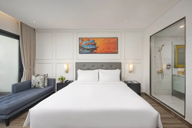 غرفة ديلوكس بسرير كينج، Wyndham Danang Golden Bay 3/7
