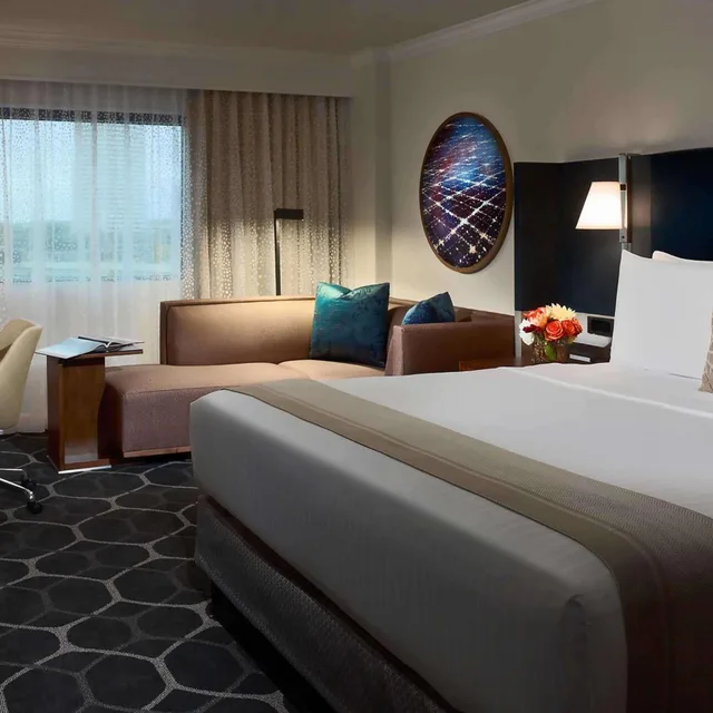 جناح، Royal Sonesta Houston Galleria 3/4