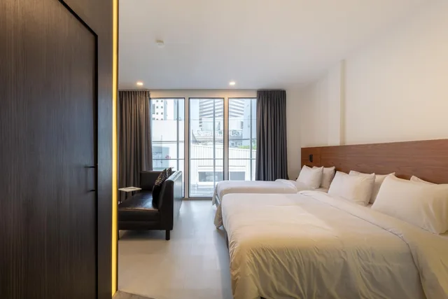 غرفة ثلاثية بحمام خاص، Reno Hotel 2/10