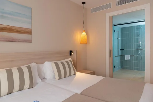 جناح جونيور بسرير مزدوج أو سريرين منفصلين، AQUA Hotel The Breeze - All Inclusive - Adults Only 2/10