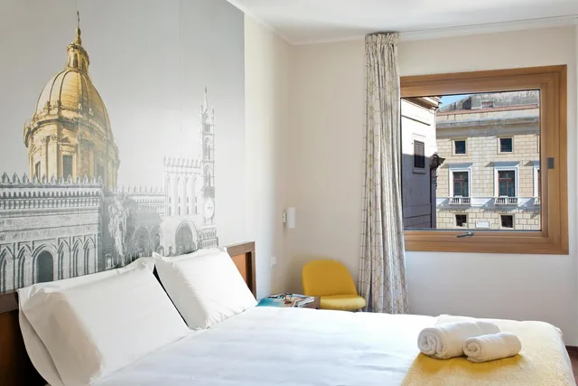 غرفة قياسية بسرير مزدوج أو سريرين منفصلين، B&B Hotel Palermo Quattro Canti 1/3