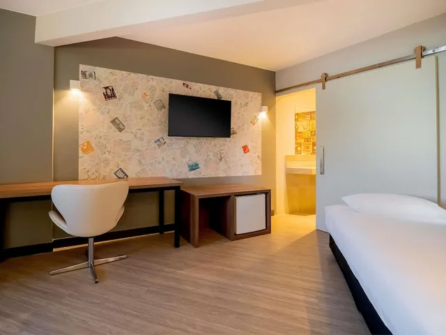 Family, Queen and Twin Beds, Ibis Styles Sorocaba Santa Rosalia 6/8