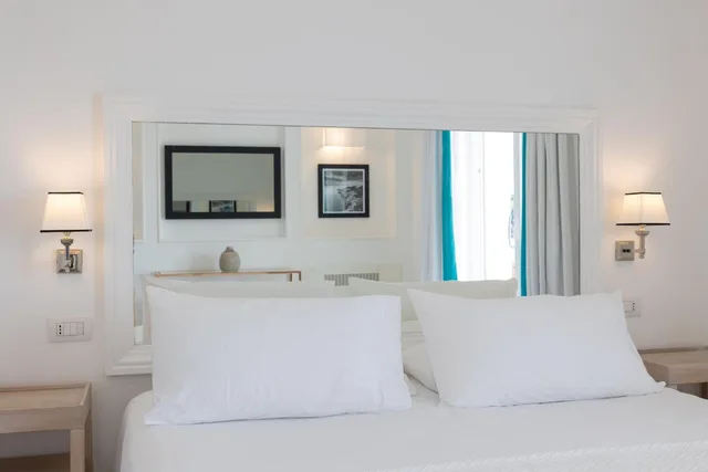 غرفة سوبيريور بسرير مزدوج أو سريرين منفصلين بشرفة، Hotel Mamela 1/4