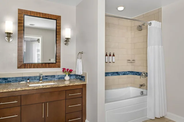 3 Bedrooms, Villa, Island Side, Balcony، Marriott S Crystal Shores 10/10