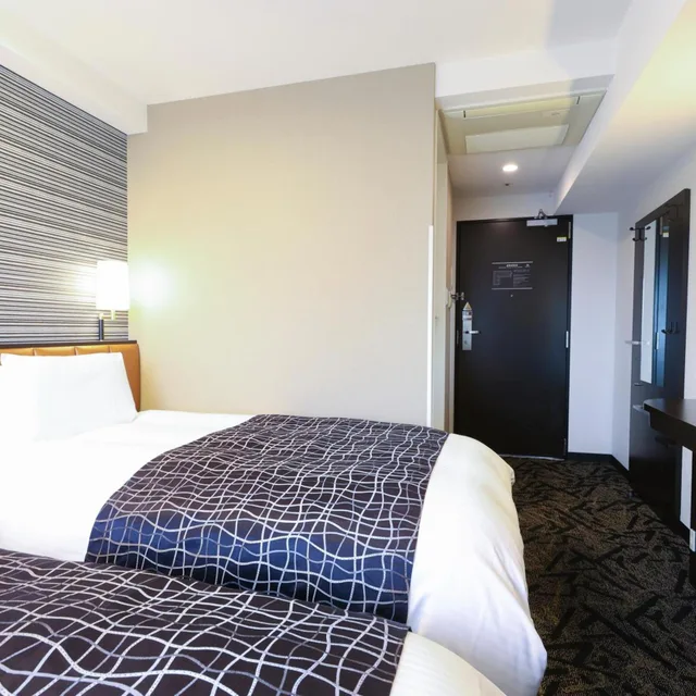 غرفة بسريرين منفصلين، Apa Hotel Keiseinarita Ekimae 3/7