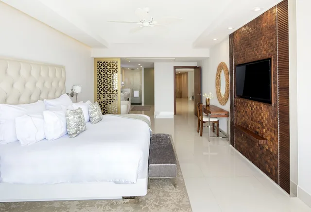 4 Bedrooms, Penthouse, 2 Double Beds, 2 King Beds, Ocean Front، Garza Blanca Resort Spa Los Cabos 2/5