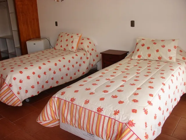 غرفة سوبيريور بإطلالة على البحر مفردة بسرير كينج، Hotel Victoria 1/3