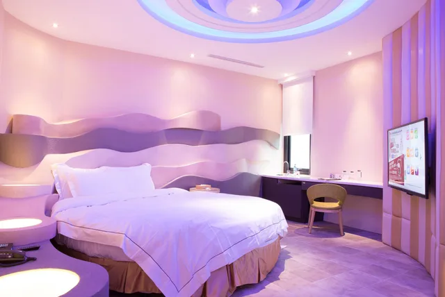 Platinum, Suite, King Bed, All-Ur Boutique Motel - Hua-Lian Branch 3/7