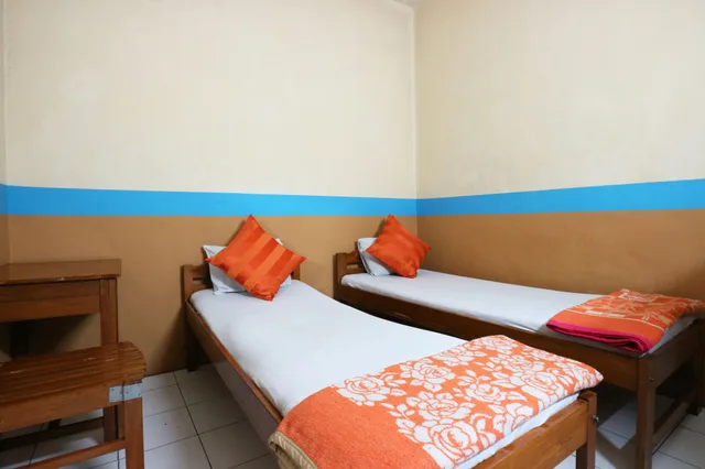 غرفة قياسية، Hotel Wisata by ZUZU 1/2