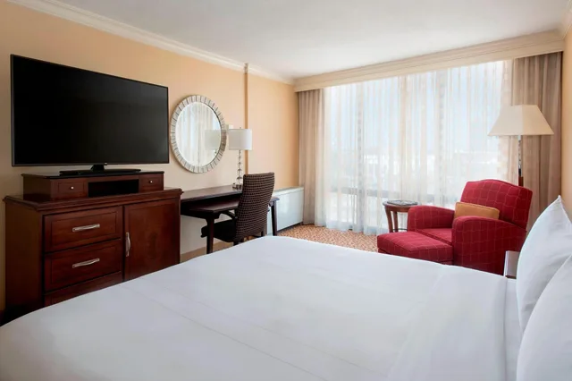 جناح جونيور بسرير كينج، Chicago Marriott Oak Brook 2/5