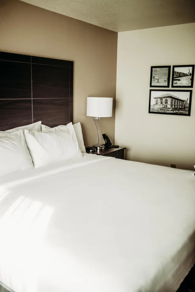 Studio, Accessible, Cobblestone Hotel & Suites International Falls 2/6