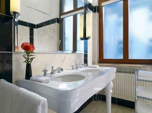 Junior Suite, King Bed, Le Meridien Grand Hotel Nurnberg 5/5