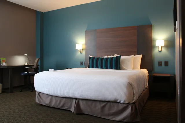 غرفة بسرير كينج لذوي الإعاقة، La Quinta by Wyndham Aguascalientes 3/3